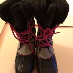 Totes Shelby Snow Boots